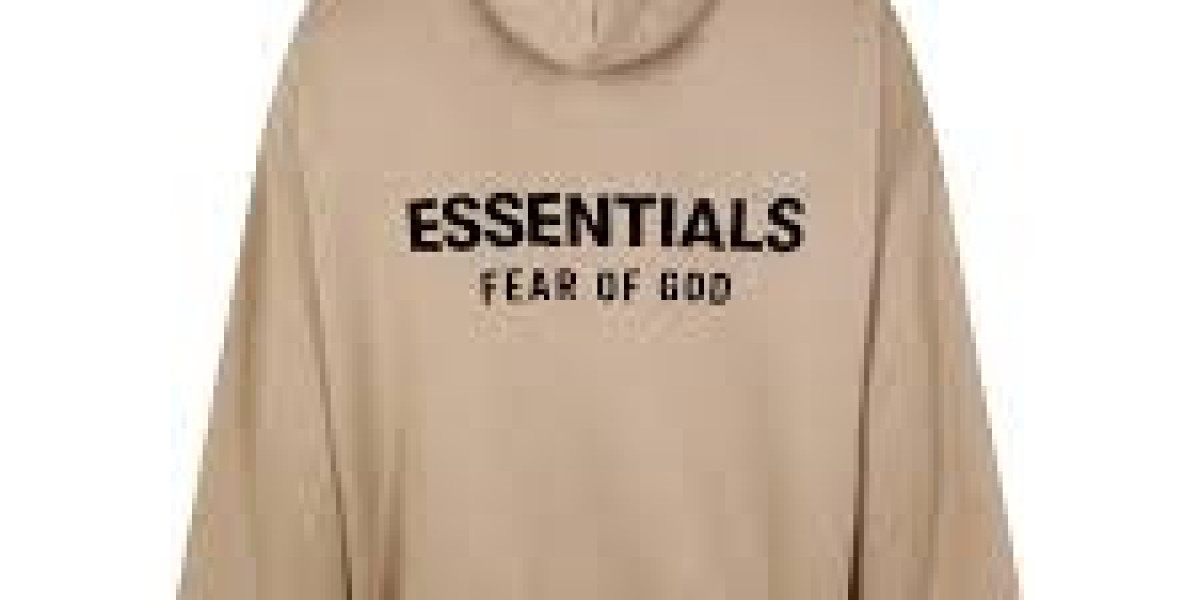 Essentials Hoodie That Fits Your Everyday Grind
