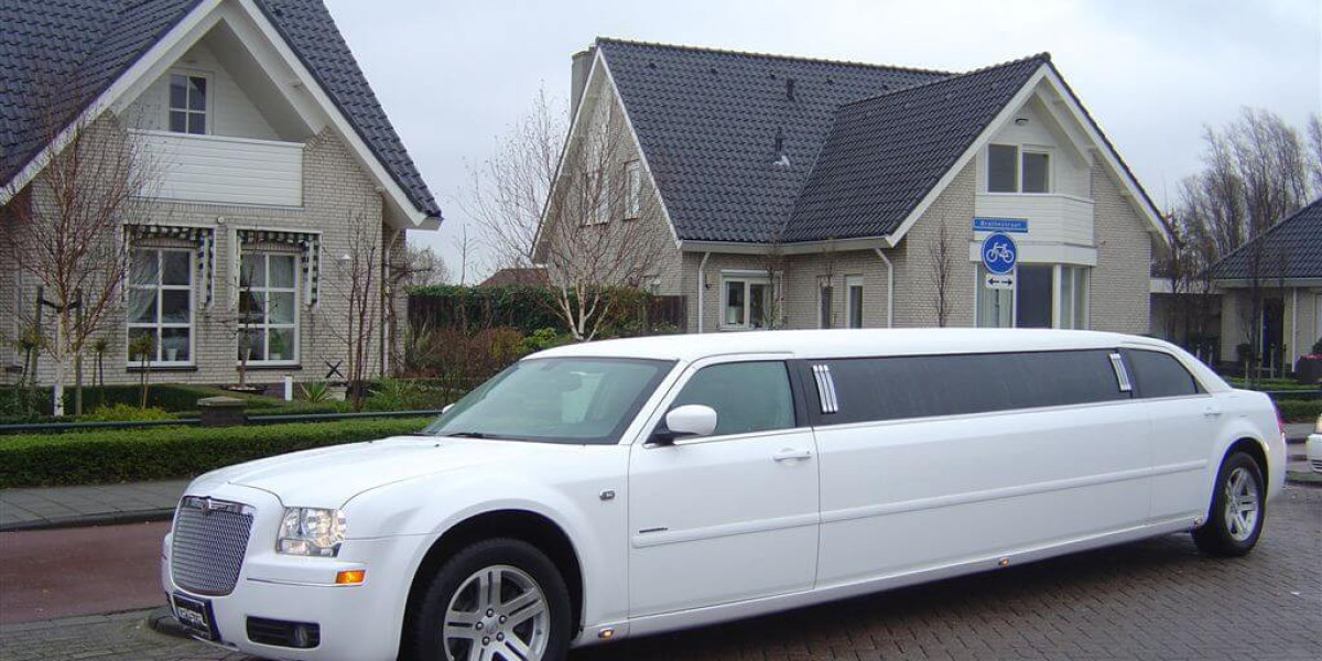 The Ultimate Guide to Luxury Transportation in the Windy City